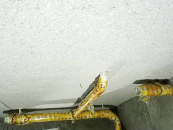 超細(xì)無(wú)機(jī)纖維噴涂實(shí)拍